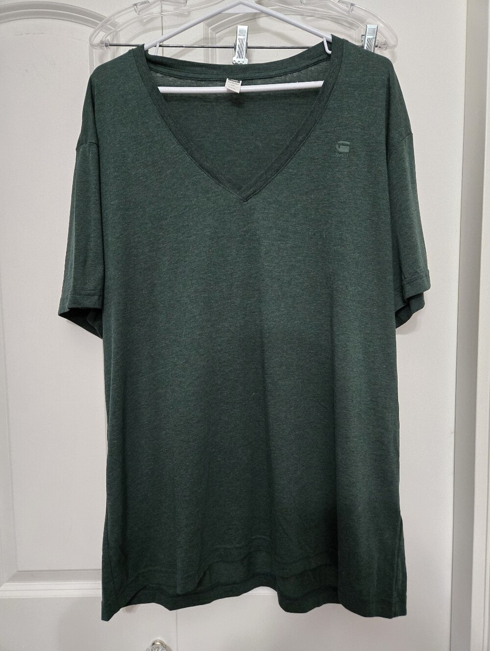 G-Star Mens Short Sleeve V-Neck Tee in Forest Green
